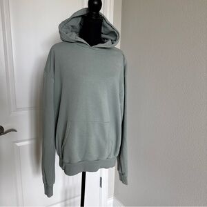 Live Fast Die Young Men's Green Hoodie size Med